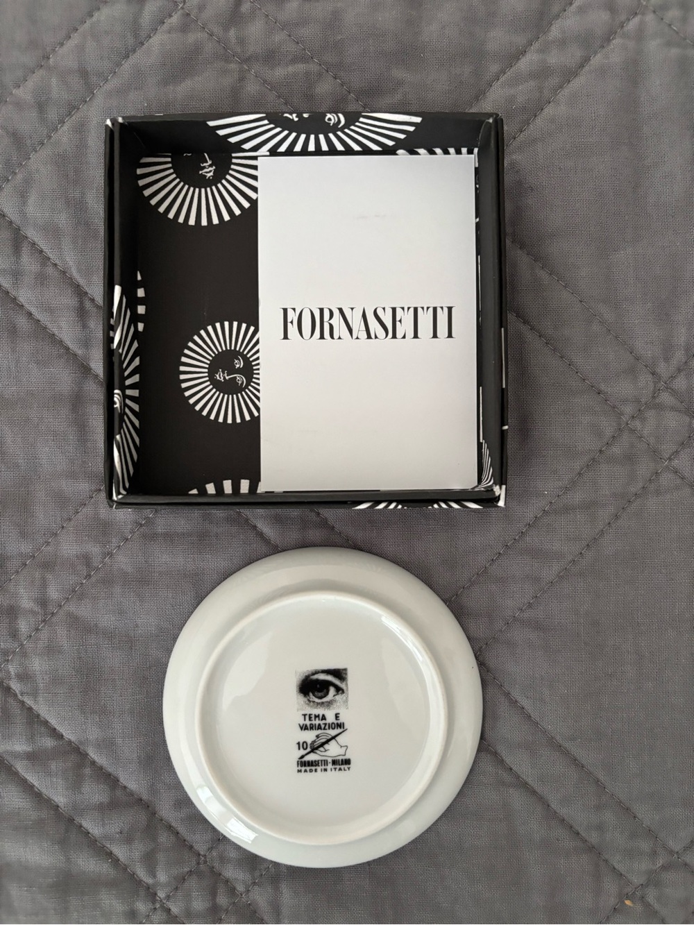 Fornasetti Black and White Trinket Dishes with Branded Box 4 pcs - Picture 6 of 10